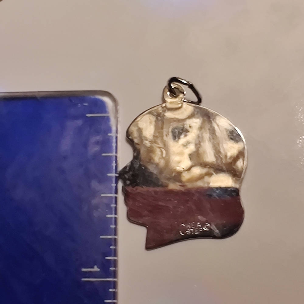 Vintage sterling girls head pendant - Picture 4 of 5